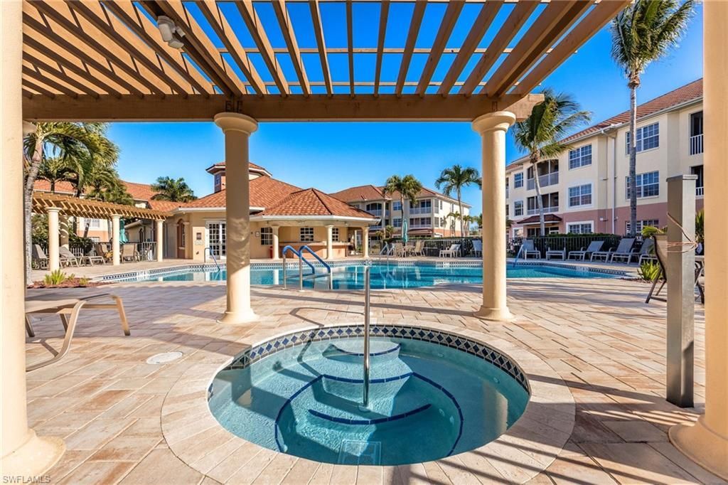 1105 Van Loon Commons Cir, Unit 304, Cape Coral, FL 33909 Photo