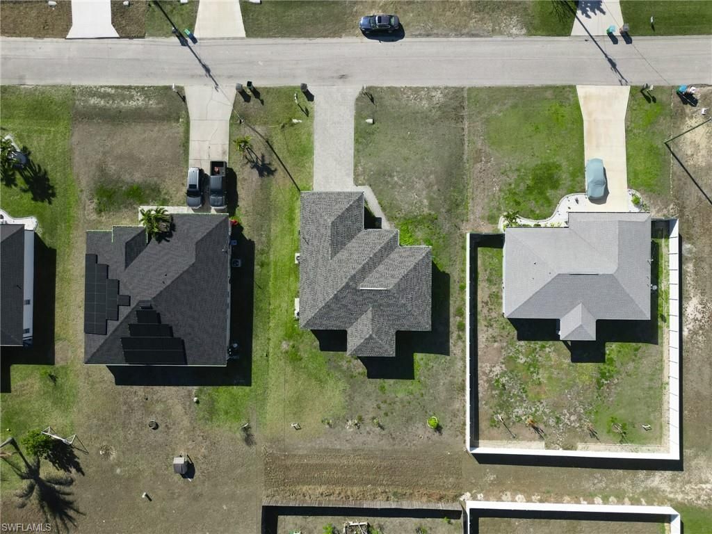 2507 NW 8th Pl, Cape Coral, FL 33993 Photo