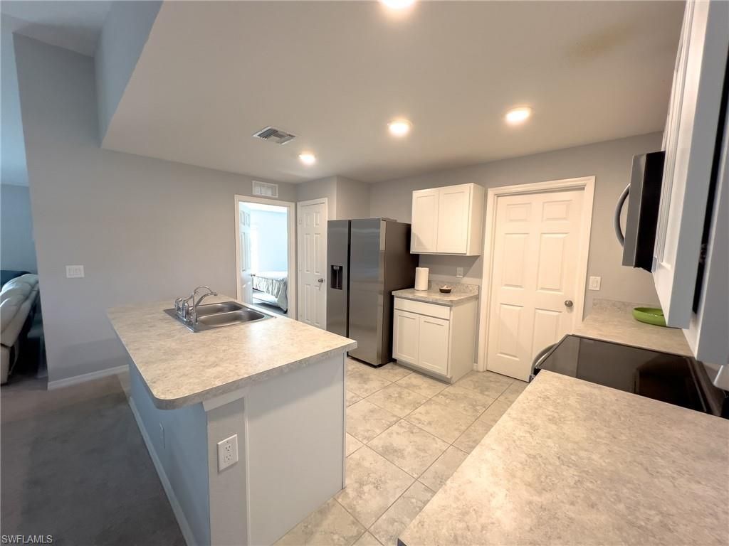 2507 NW 8th Pl, Cape Coral, FL 33993 Photo