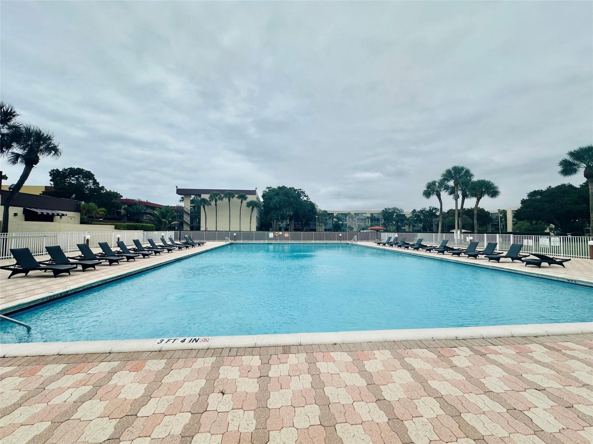 3341 NW 47th Terrace, Unit 306, Lauderdale Lakes, FL 33319 Photo