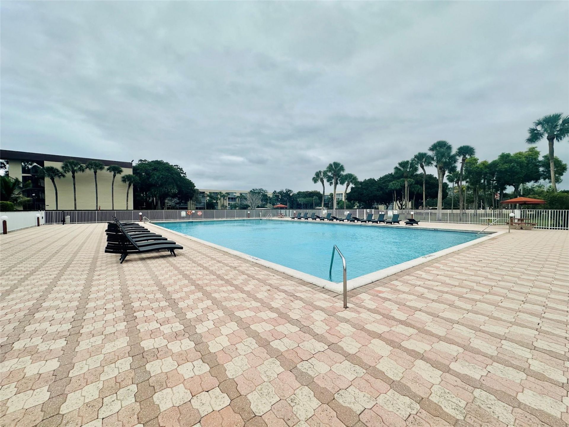 3341 NW 47th Terrace, Unit 306, Lauderdale Lakes, FL 33319 Photo