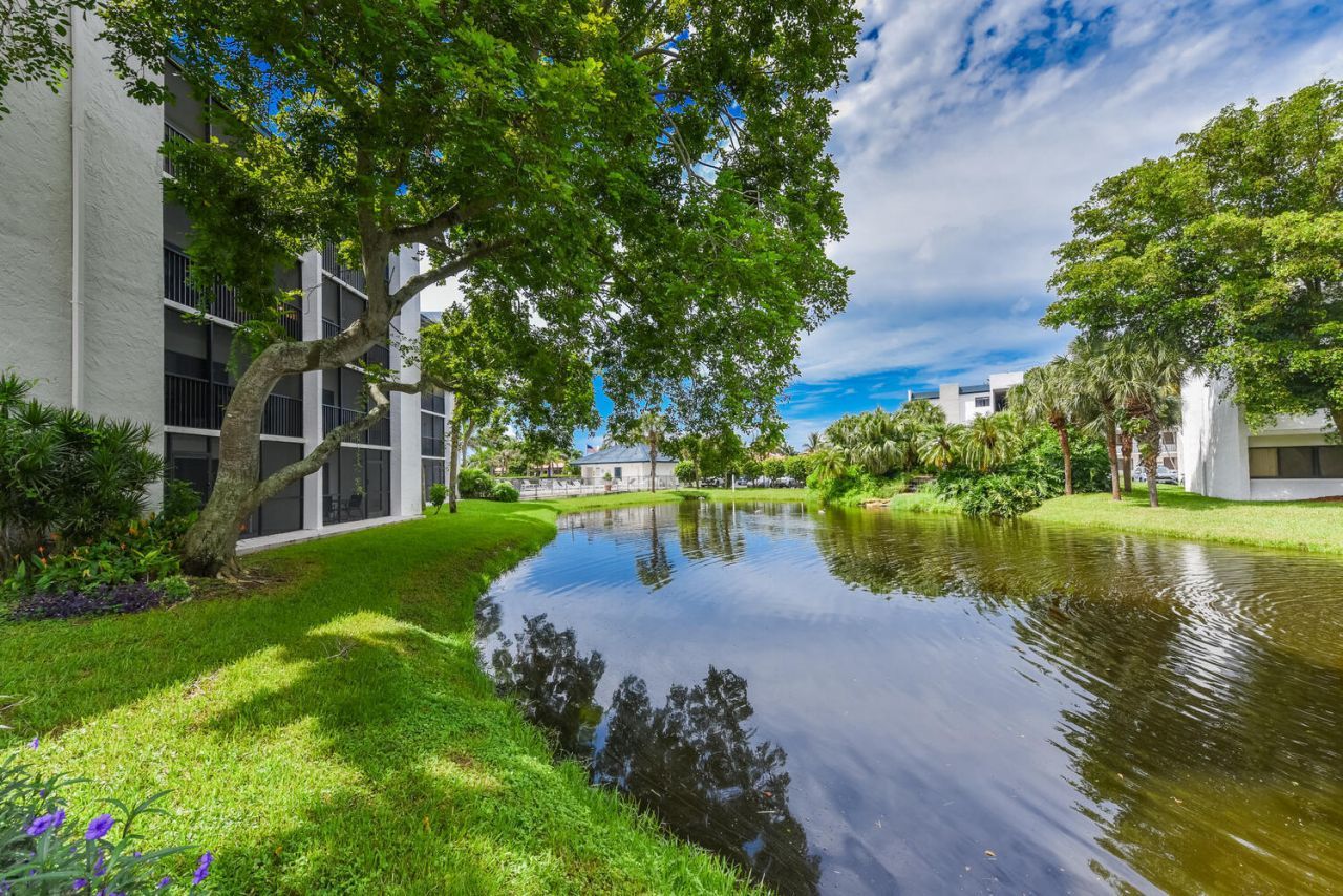 1605 S Us Highway 1, Unit B302, Jupiter, FL 33477 Photo