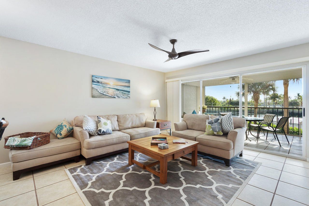 275 Palm Avenue, Unit A201, Jupiter, FL 33477 Photo