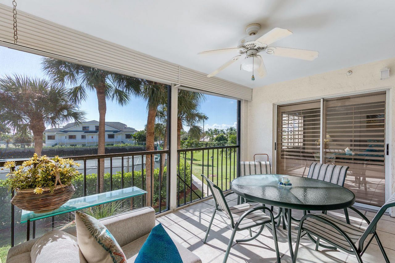 275 Palm Avenue, Unit A201, Jupiter, FL 33477 Photo