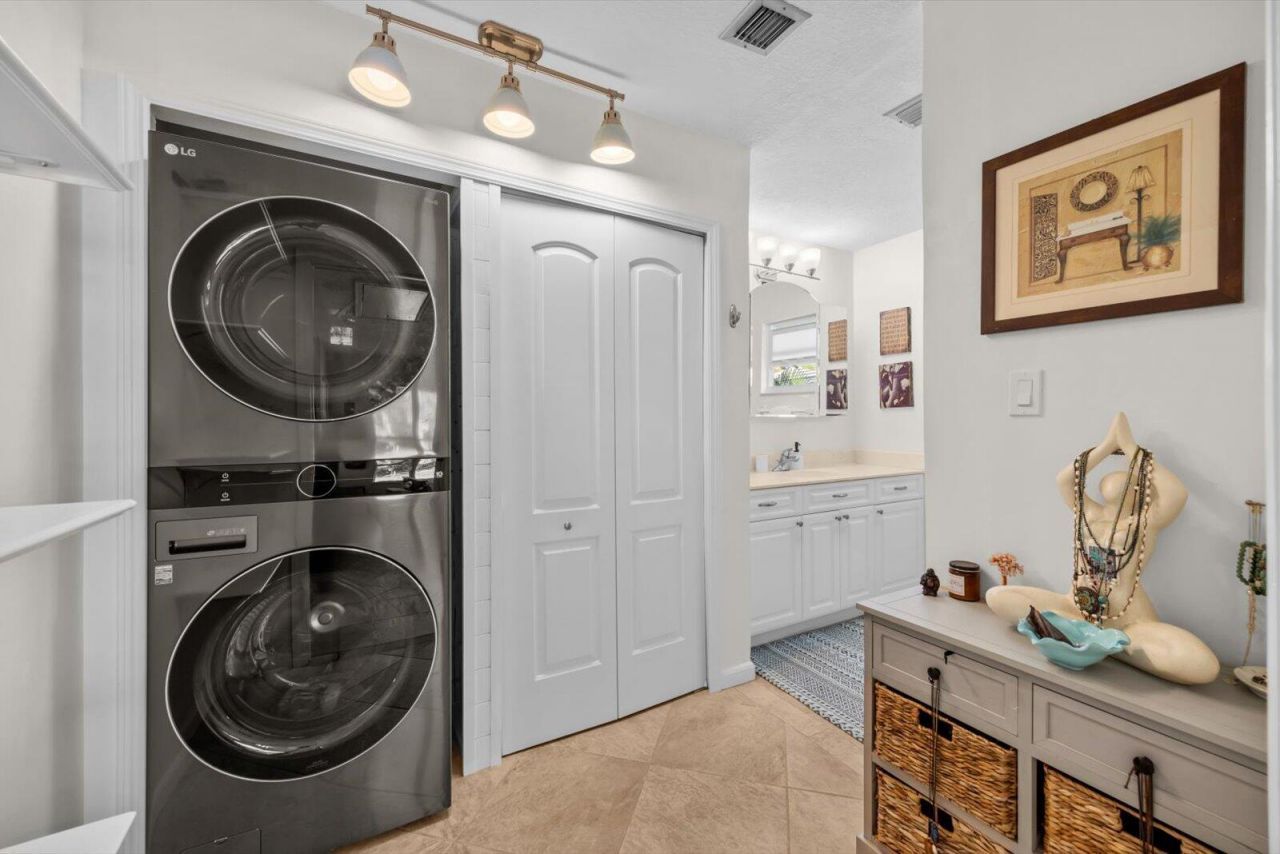 1805 Plover Avenue, Fort Pierce, FL 34949 Photo