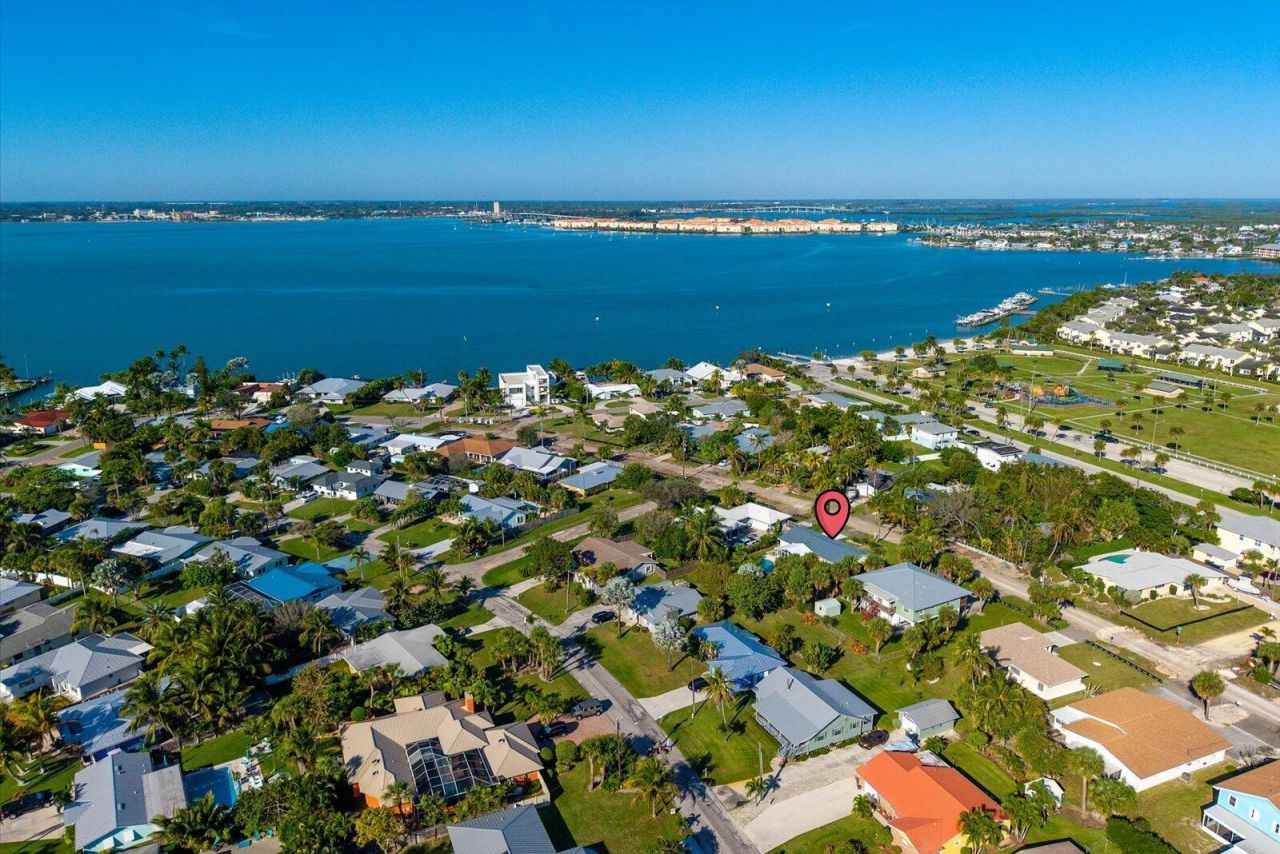 1805 Plover Avenue, Fort Pierce, FL 34949 Photo