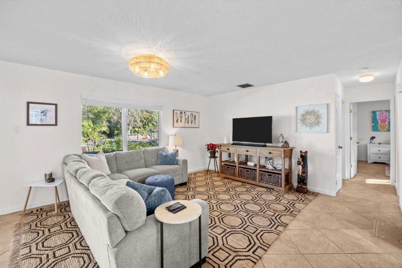 1805 Plover Avenue, Fort Pierce, FL 34949 Photo