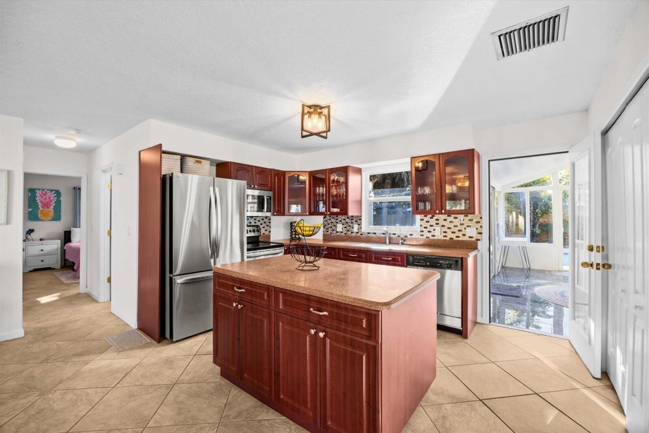 1805 Plover Avenue, Fort Pierce, FL 34949 Photo