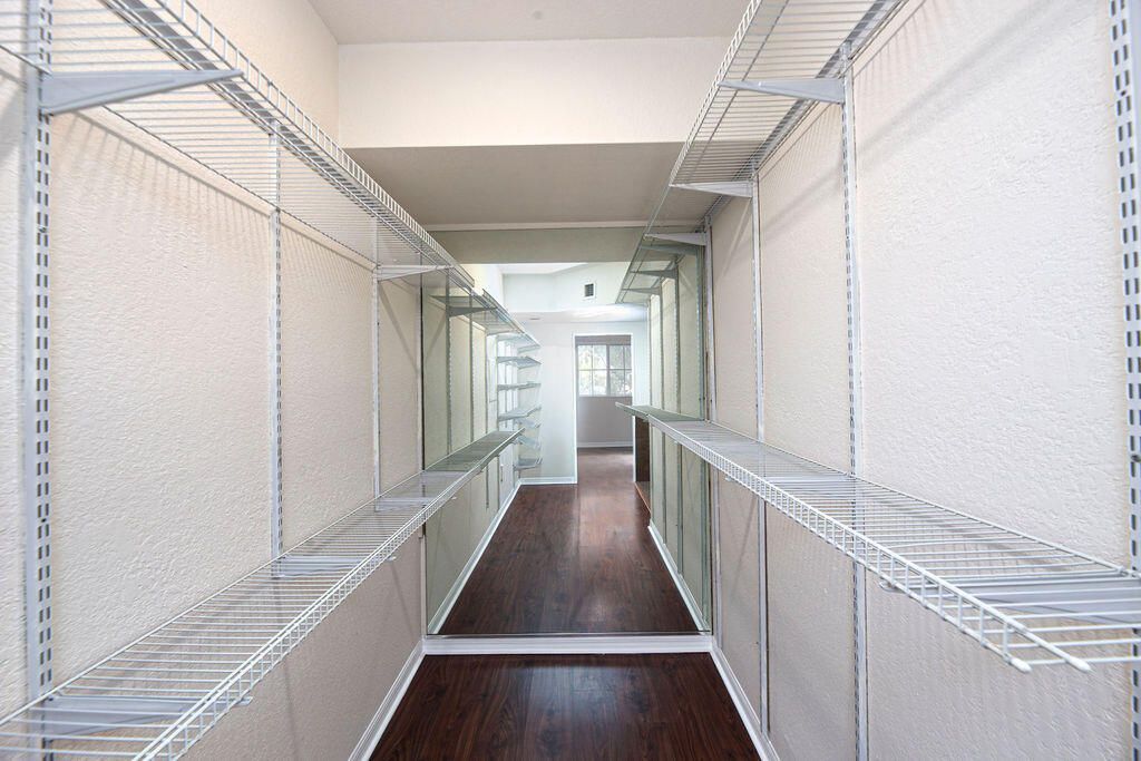 2400 Centergate Dr, Unit 202, Miramar, FL 33025 Photo