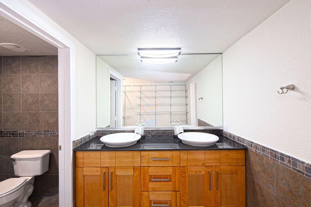 2400 Centergate Dr, Unit 202, Miramar, FL 33025 Photo