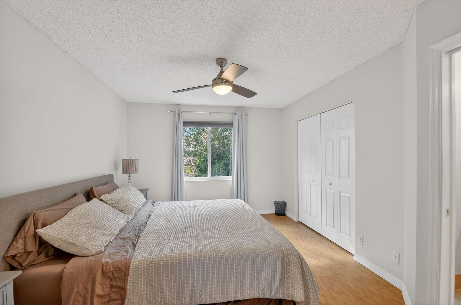 5015 Palmbrooke Circle, West Palm Beach, FL 33417 Photo