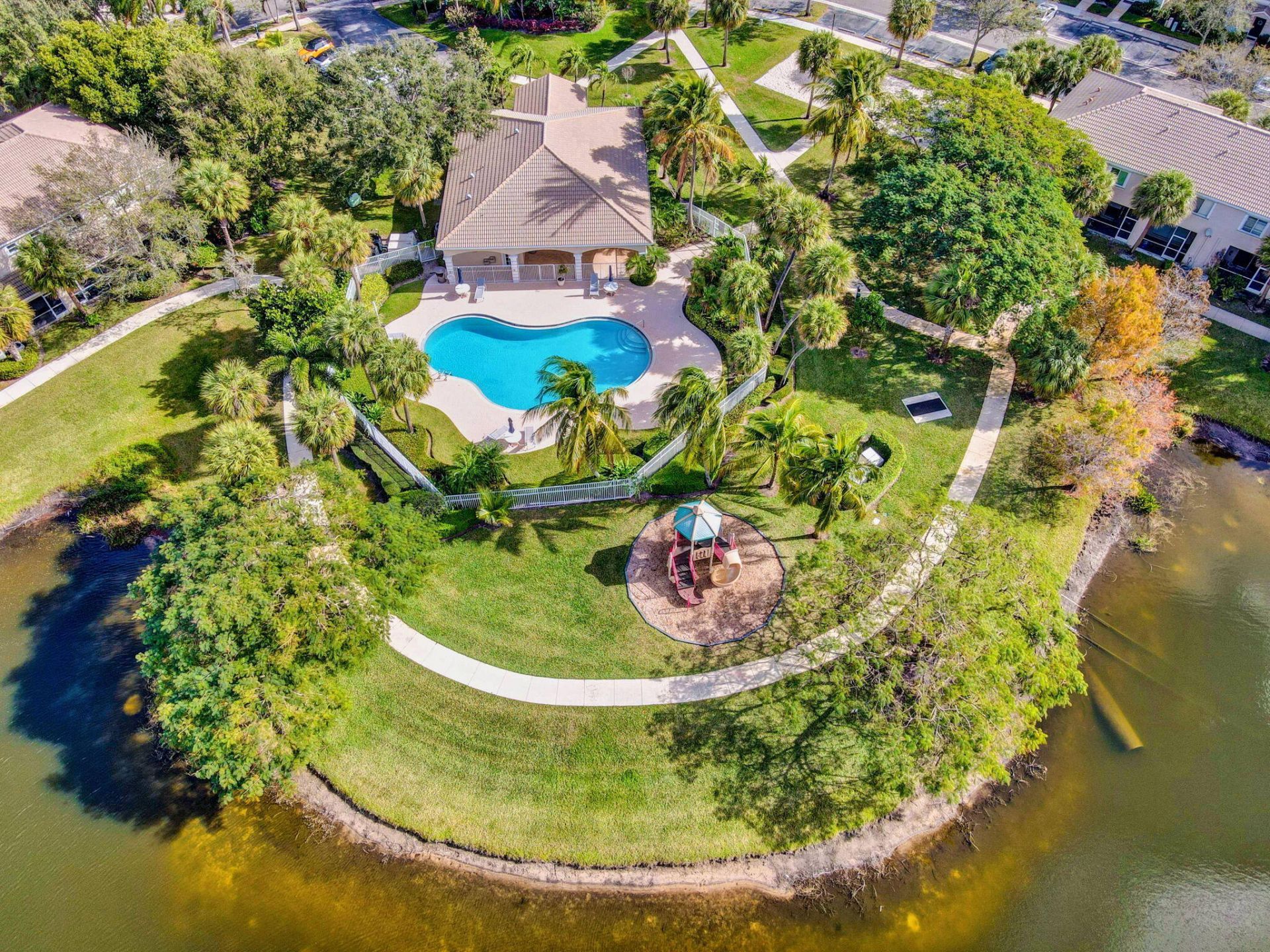 5015 Palmbrooke Circle, West Palm Beach, FL 33417 Photo