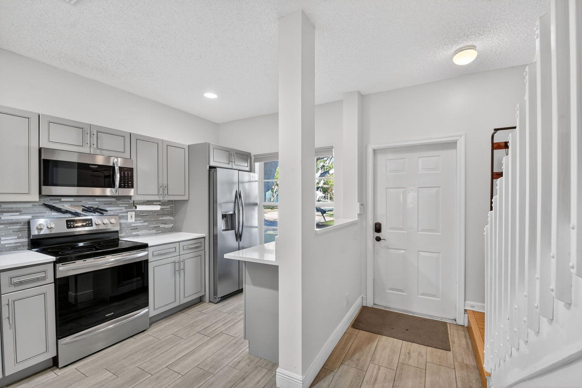 5015 Palmbrooke Circle, West Palm Beach, FL 33417 Photo