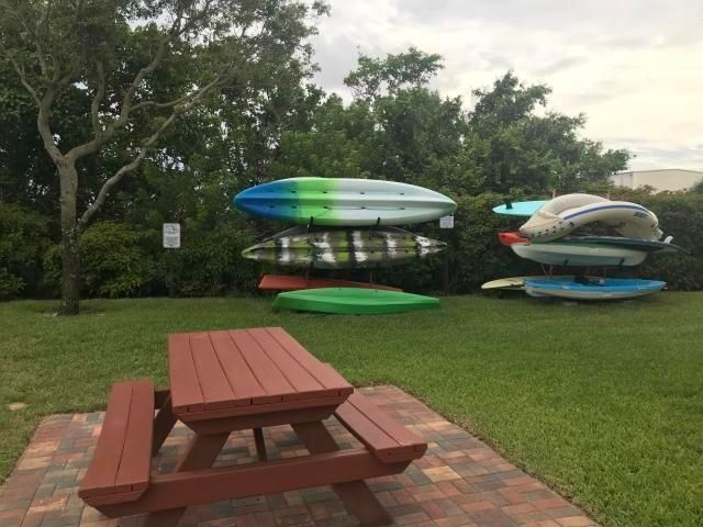 1000 Scotia Drive, Unit 205, Hypoluxo, FL 33462 Photo