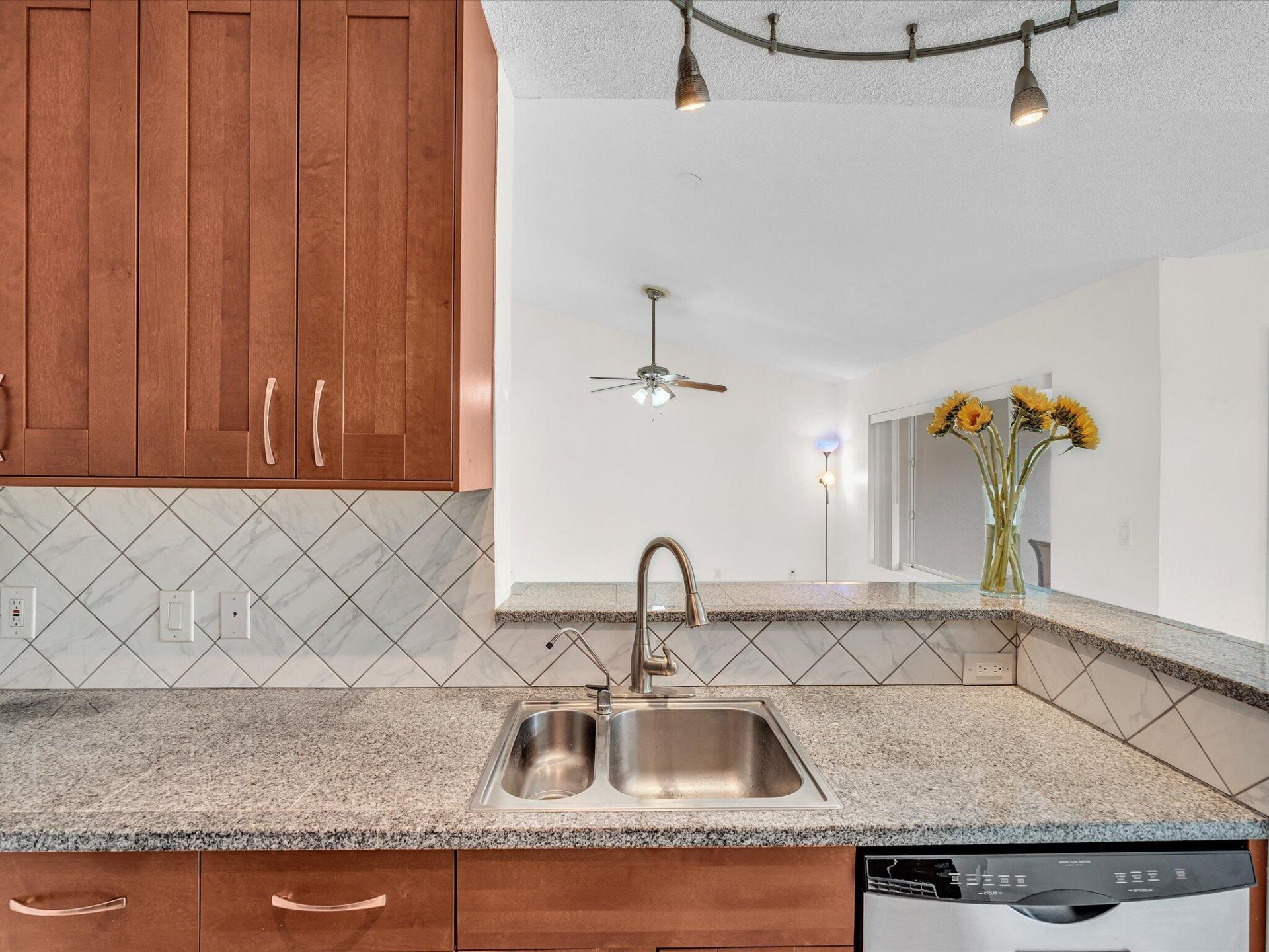 815 W Boynton Beach Boulevard, Unit 16-205, Boynton Beach, FL 33426 Photo