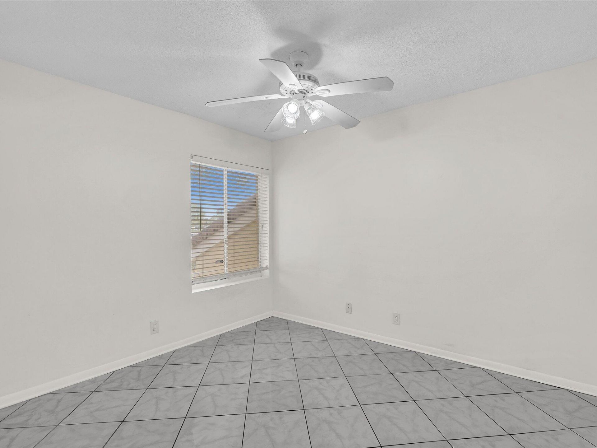 815 W Boynton Beach Boulevard, Unit 16-205, Boynton Beach, FL 33426 Photo