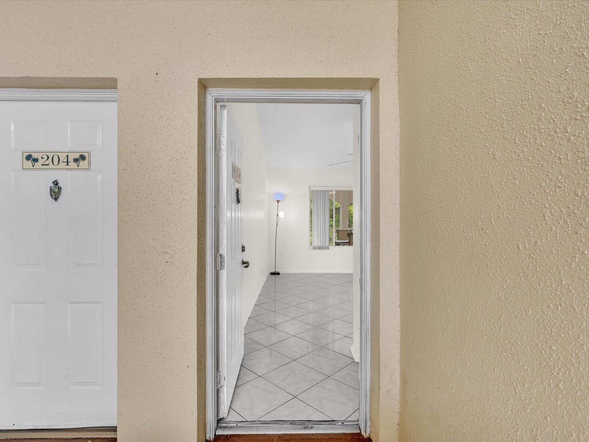 815 W Boynton Beach Boulevard, Unit 16-205, Boynton Beach, FL 33426 Photo