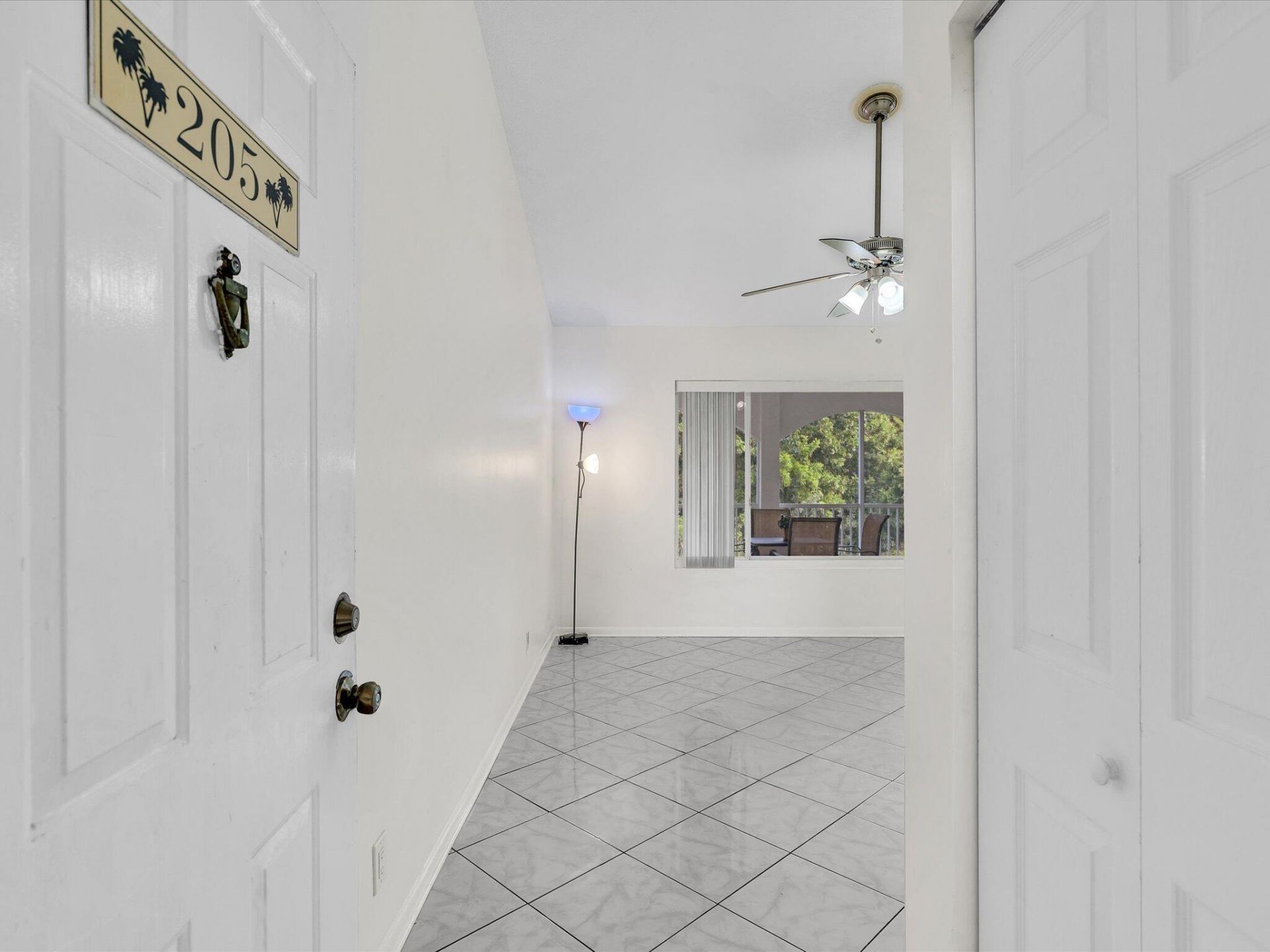 815 W Boynton Beach Boulevard, Unit 16-205, Boynton Beach, FL 33426 Photo