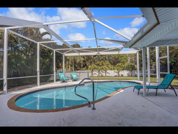 609 Oak Terrace, Jupiter, FL 33458