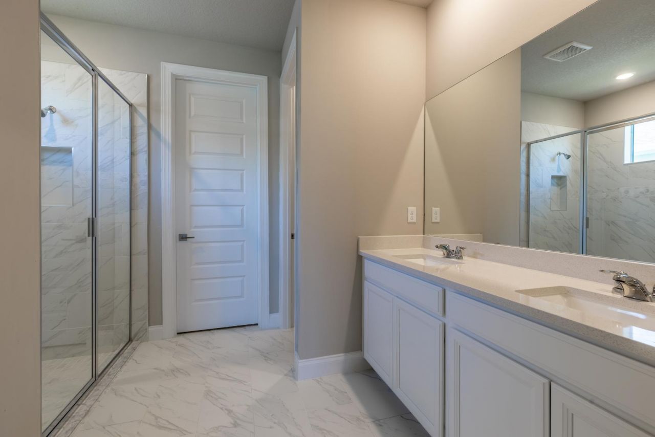 6632 NW Cloverdale Avenue, Port Saint Lucie, FL 34987 Photo