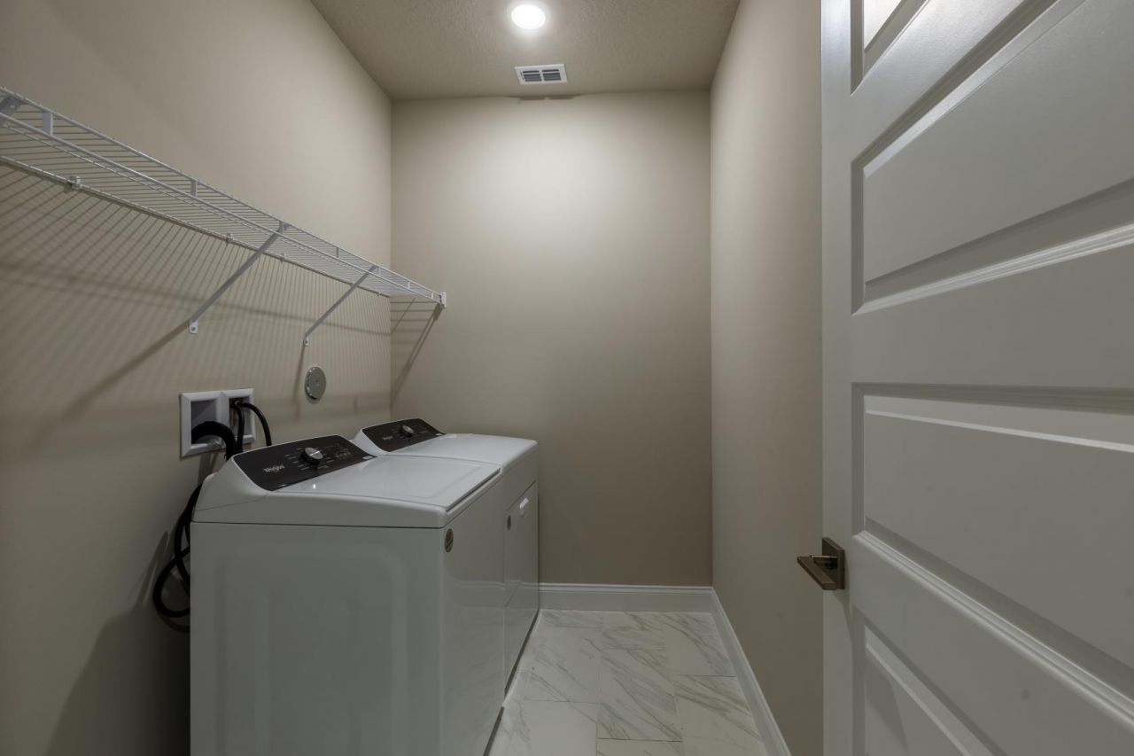 6632 NW Cloverdale Avenue, Port Saint Lucie, FL 34987 Photo