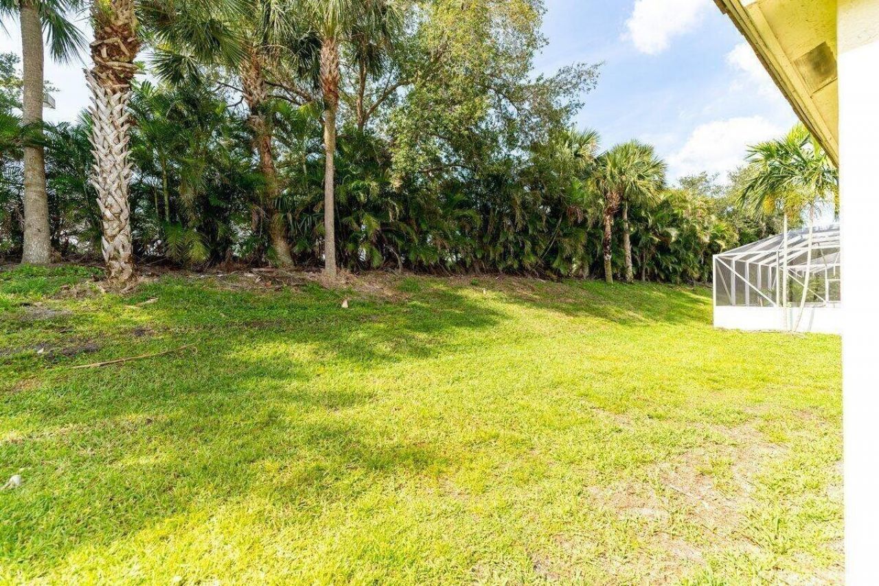 806 SW Rocky Bayou Terrace, Port Saint Lucie, FL 34986 Photo
