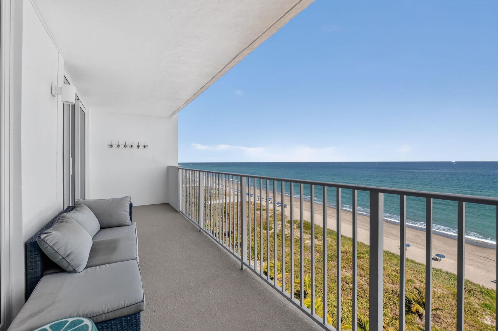 3000 S Ocean Boulevard, Unit 1004, Boca Raton, FL 33432 Photo