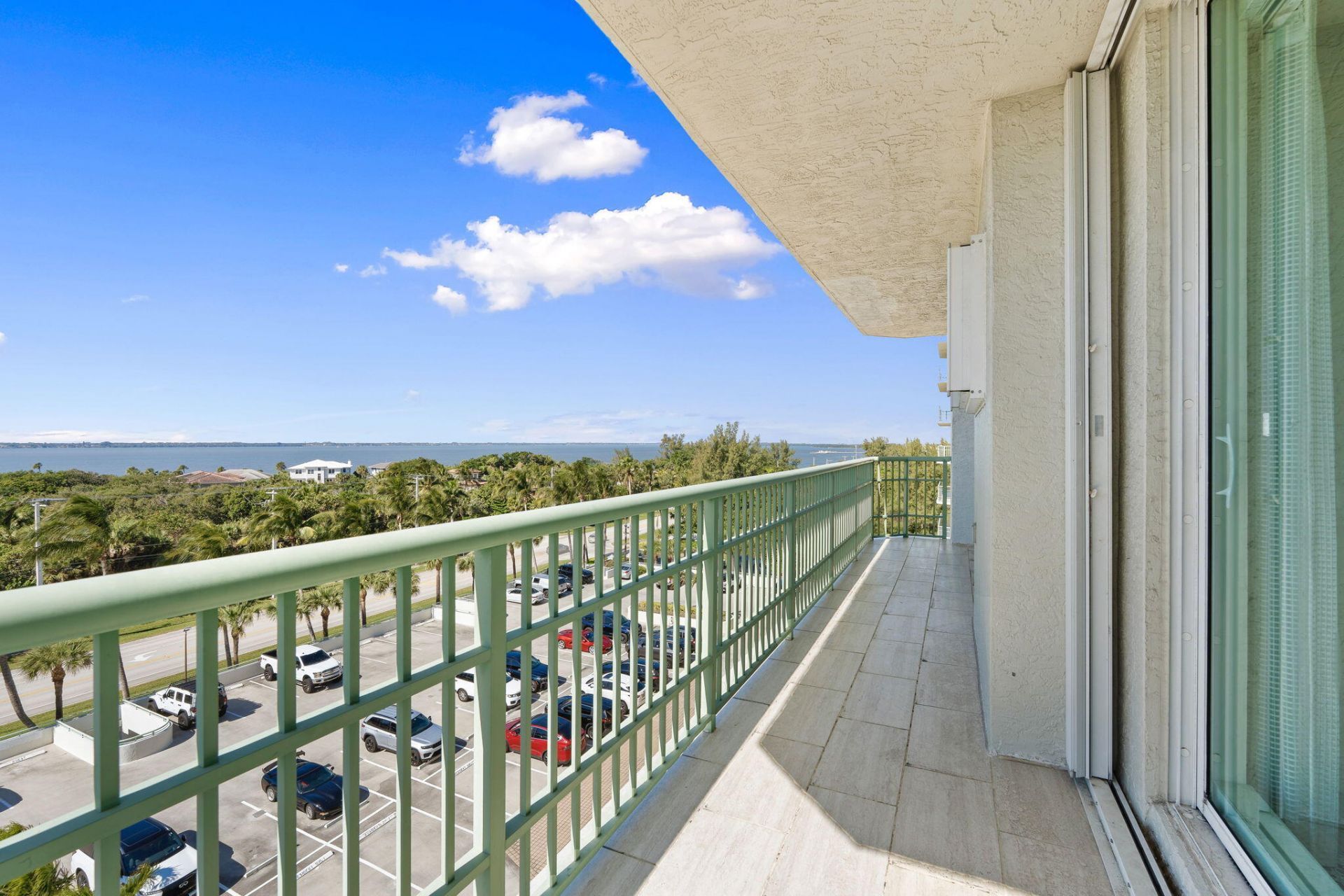 8600 S Ocean Drive, Unit 606, Jensen Beach, FL 34957 Photo