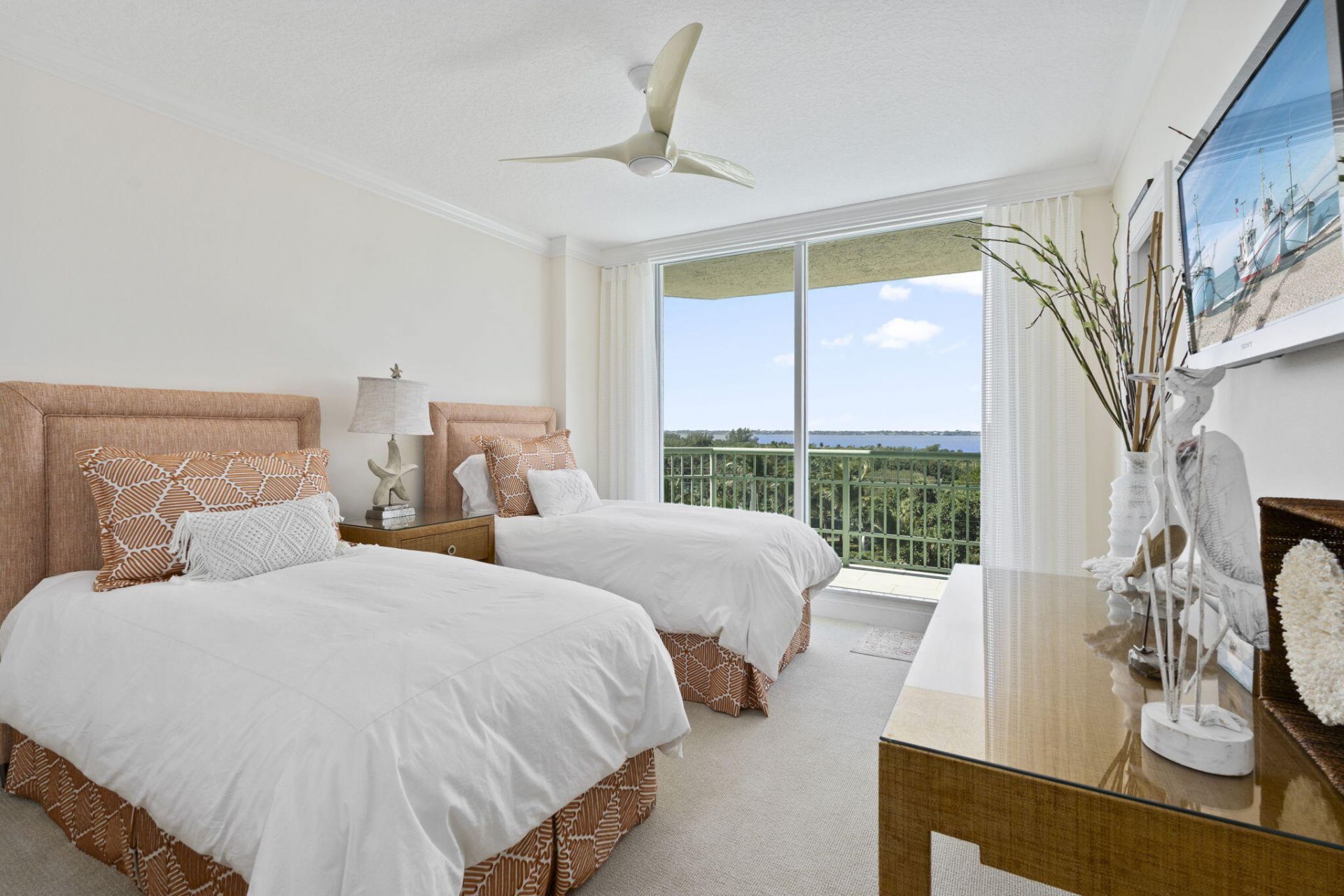 8600 S Ocean Drive, Unit 606, Jensen Beach, FL 34957 Photo