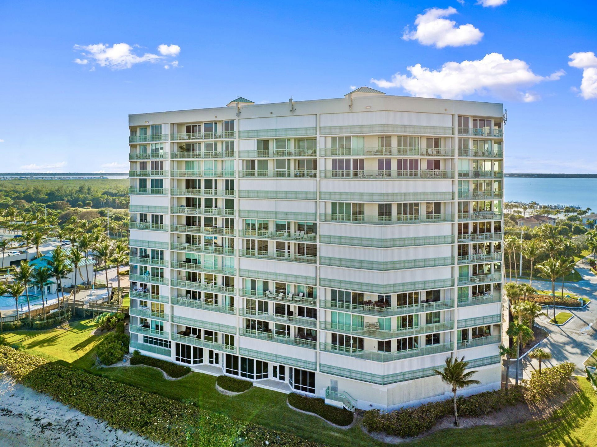 8600 S Ocean Drive, Unit 606, Jensen Beach, FL 34957 Photo