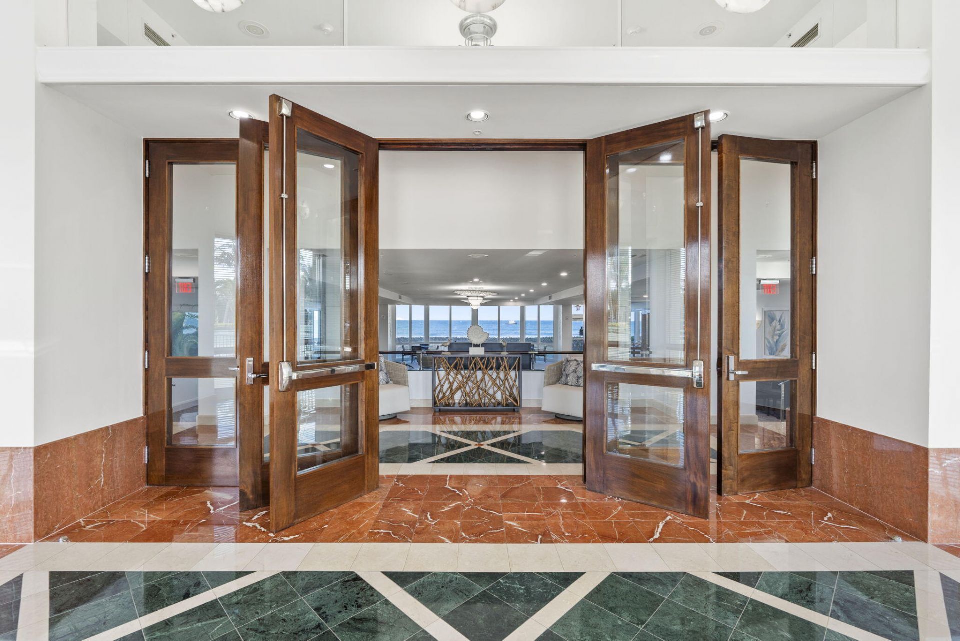 8600 S Ocean Drive, Unit 606, Jensen Beach, FL 34957 Photo