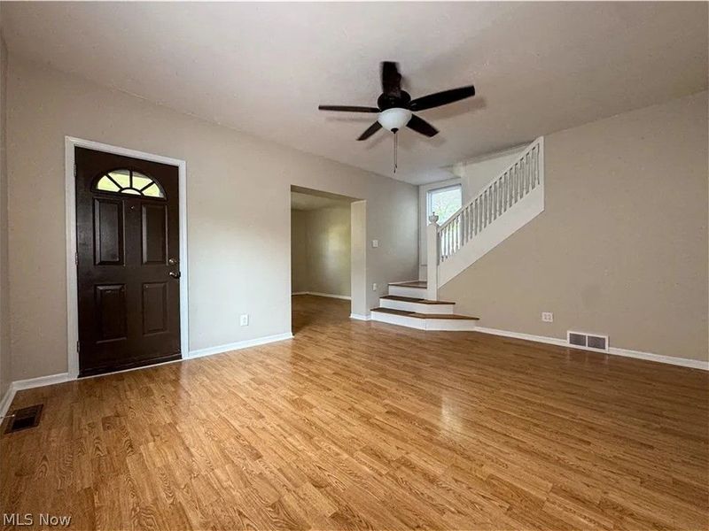 101 Ridgeway Street, Struthers, OH 44471 Photo 8