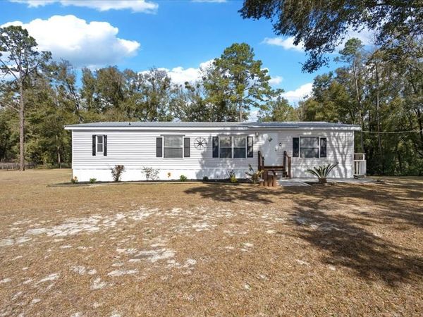 3691 NW 120th St, Chiefland, FL 32626