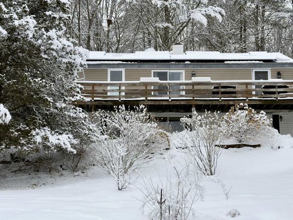 5 Old Turnpike Road, Epsom, NH 03234