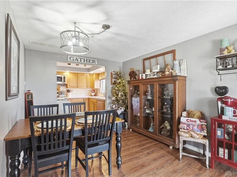 1408 Mapleridge Drive, Fairborn, OH 45324 Photo 10