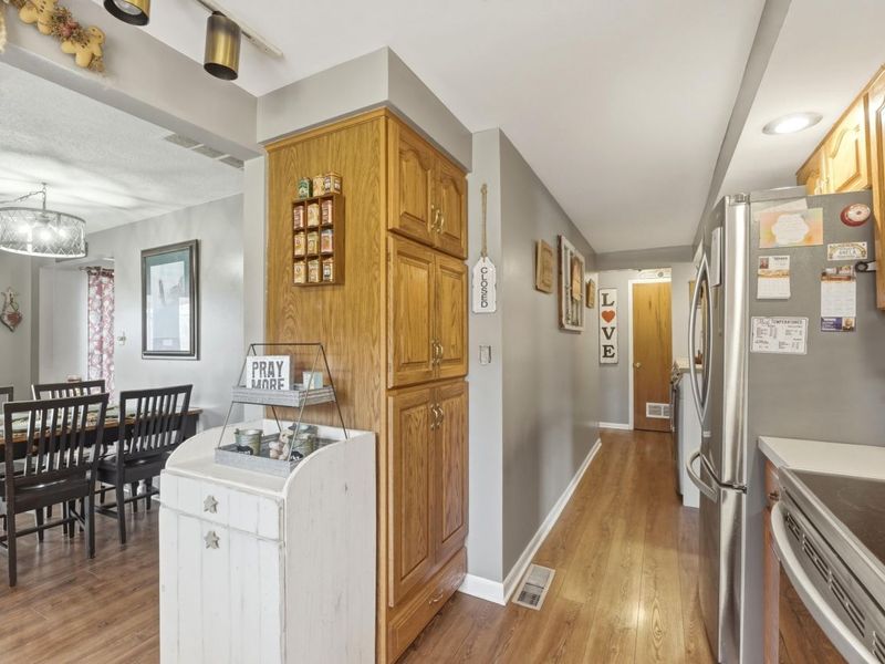 1408 Mapleridge Drive, Fairborn, OH 45324 Photo 11