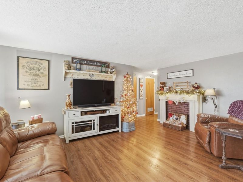 1408 Mapleridge Drive, Fairborn, OH 45324 Photo 5