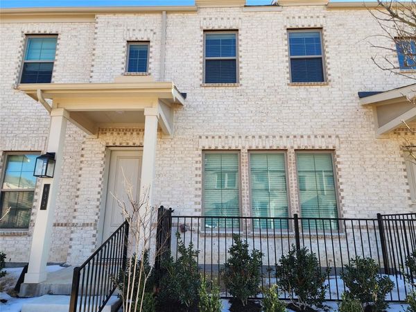 632 Blue Ridge Drive, Mansfield, TX 76063