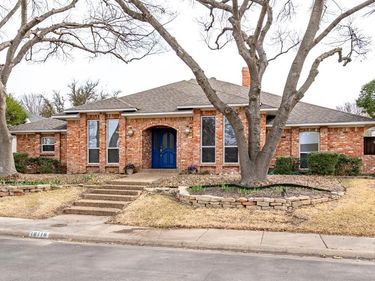18116 Aramis Lane, Dallas, TX 75252