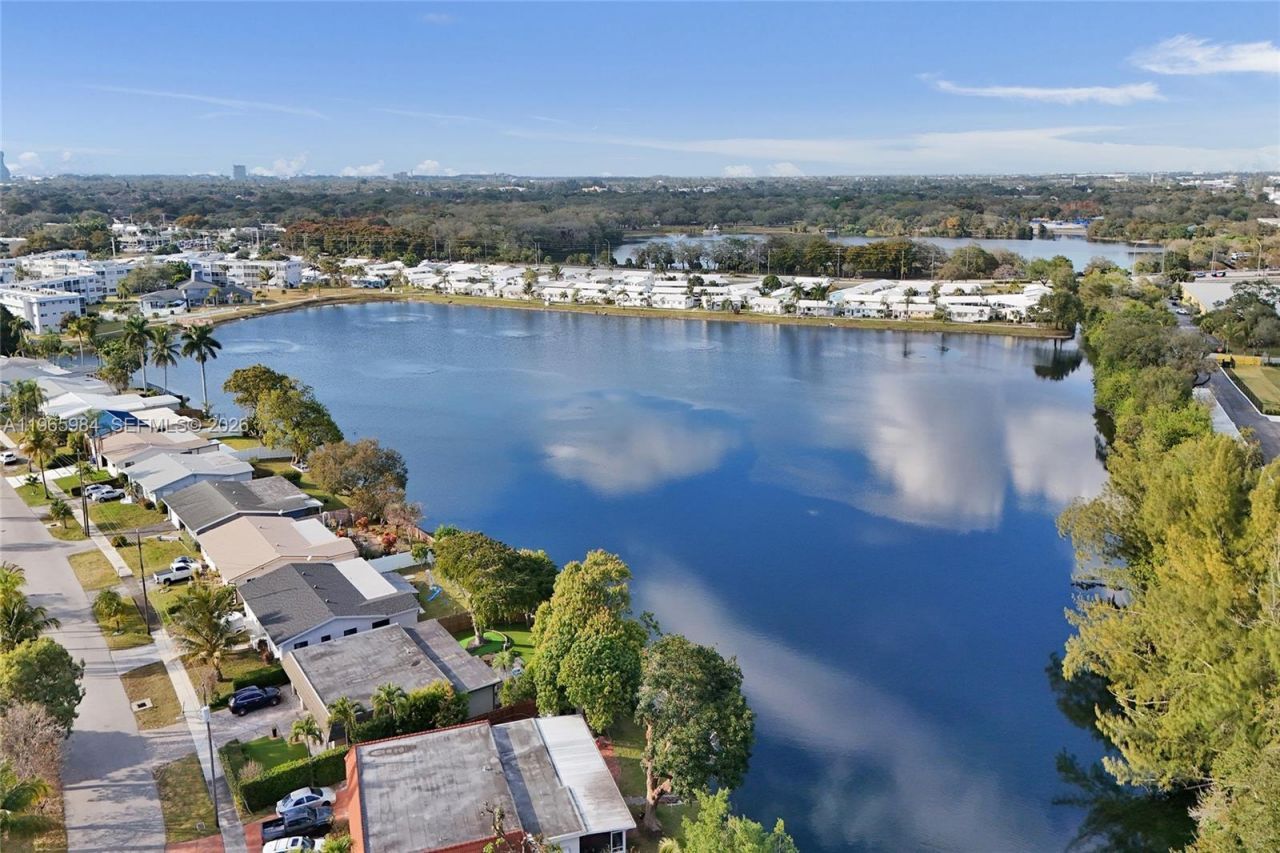 2005 N 31st Ave, Hollywood, FL 33021 Photo