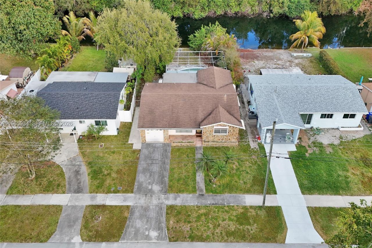 2005 N 31st Ave, Hollywood, FL 33021 Photo