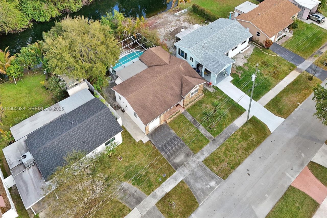 2005 N 31st Ave, Hollywood, FL 33021 Photo