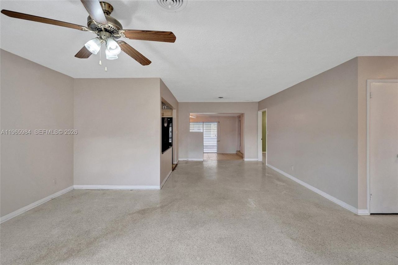 2005 N 31st Ave, Hollywood, FL 33021 Photo