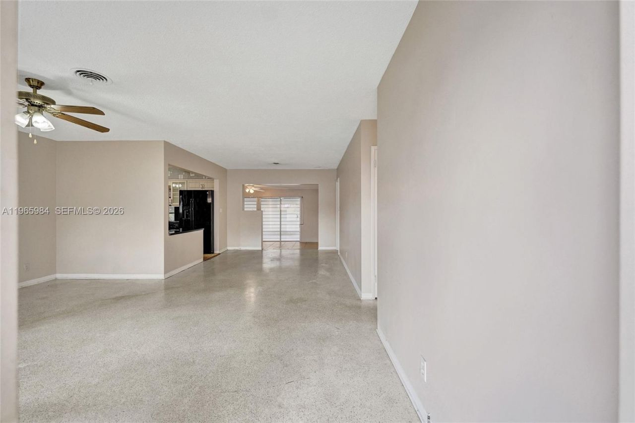 2005 N 31st Ave, Hollywood, FL 33021 Photo