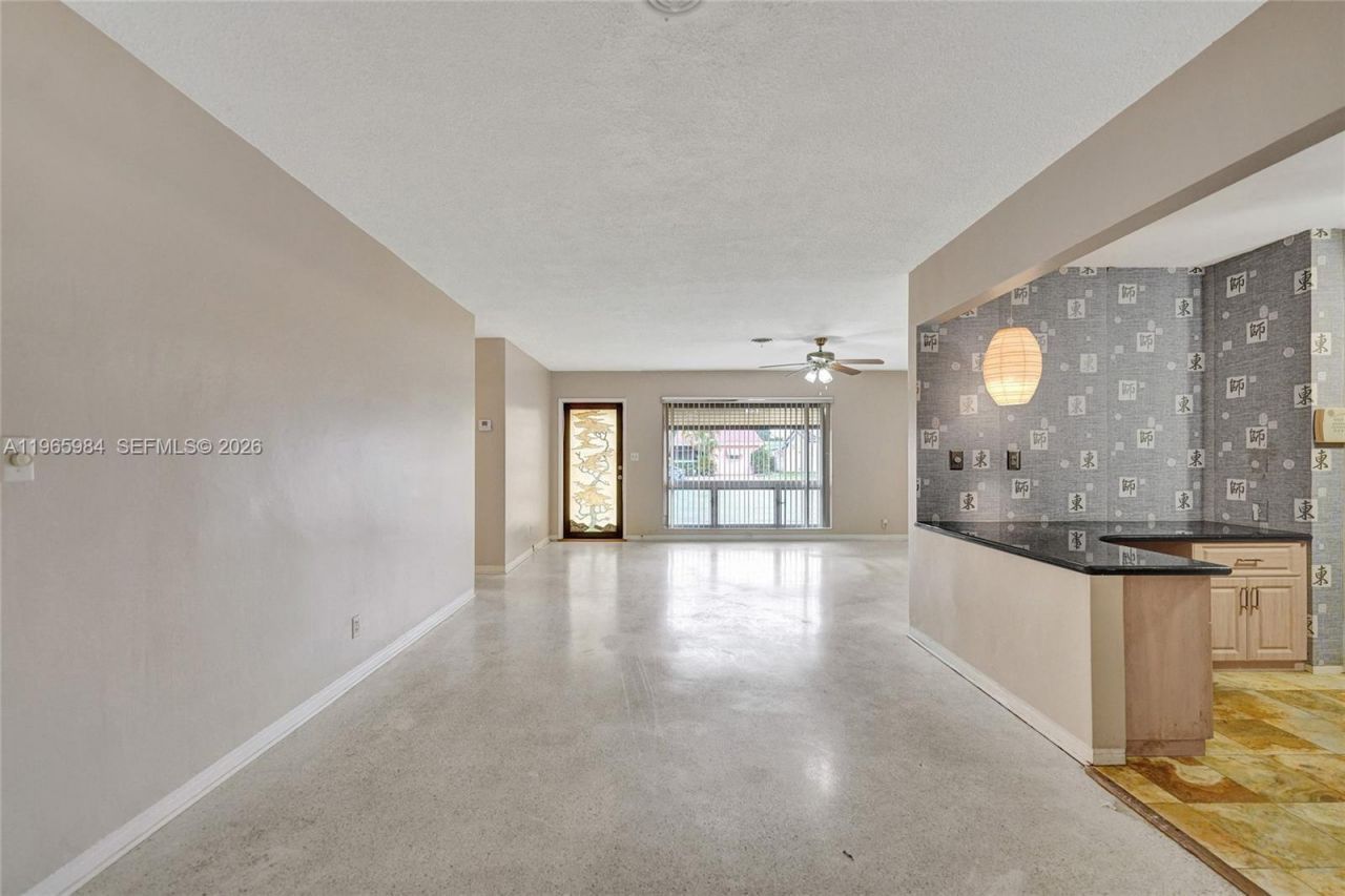 2005 N 31st Ave, Hollywood, FL 33021 Photo