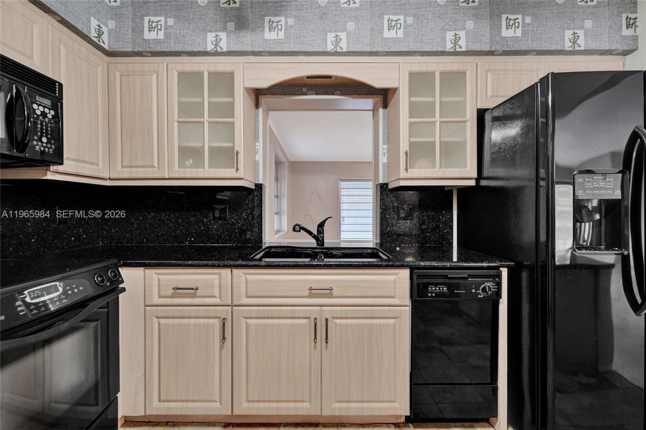 2005 N 31st Ave, Hollywood, FL 33021 Photo