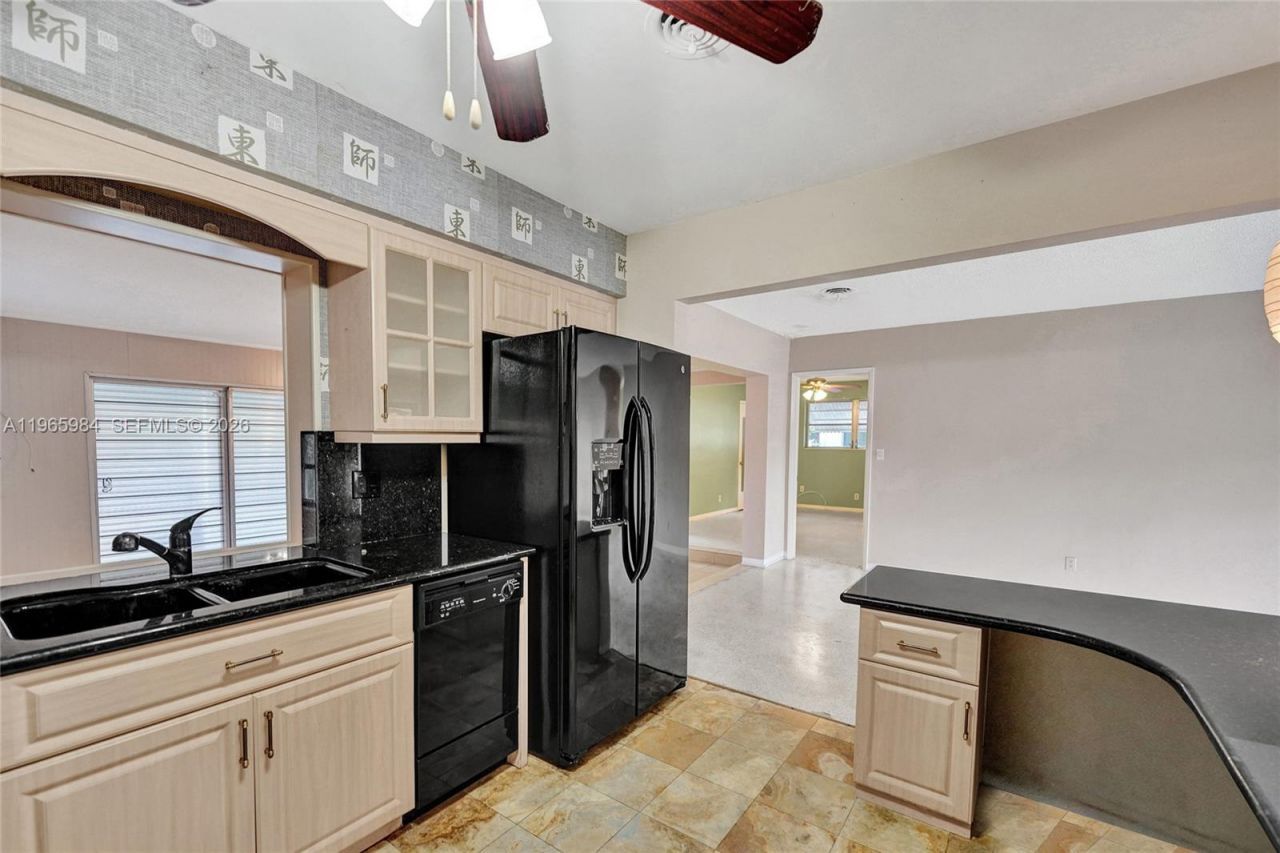 2005 N 31st Ave, Hollywood, FL 33021 Photo