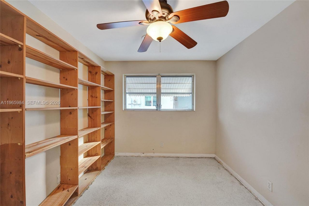 2005 N 31st Ave, Hollywood, FL 33021 Photo