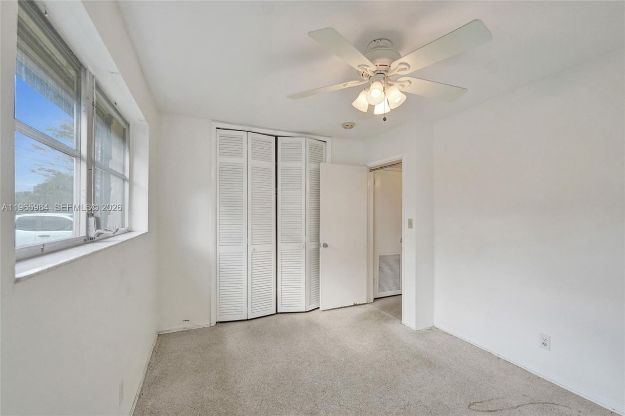 2005 N 31st Ave, Hollywood, FL 33021 Photo