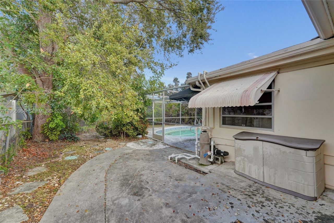 2005 N 31st Ave, Hollywood, FL 33021 Photo